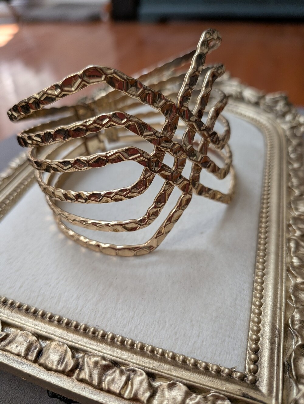 Vintage Gold Tone Hinged Cuff Bracelet – Statement